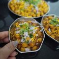  Chef Richa pathak. का कुकस्नैप जब उन्होंने रगड़ा पेटिस बनाया था।
