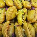 Bharati Jai Songara's cooksnap of when they made Ghujiya.