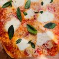 Lisa's cooksnap of when they made Schnelle Pizza ohne Hefe - Pizzateig Grundrezept.