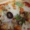 Sanober Danish's cooksnap of when they made Chicken tikka pizza.
