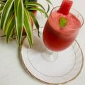Rashi Mudgal का कुकस्नैप जब उन्होंने वोटरमेलन मोजितो (watermelon mojito recipe in Hindi) बनाया था।