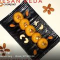 Neelam Garg @chocochilldelhi @neelamg0709 का कुकस्नैप जब उन्होंने बेसन के पेड़ा (besan ke peda recipe in Hindi) बनाया था।