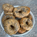 El cooksnap de Giovanna Aplanalp cuando hizo Bagels integrales con harina de avena.