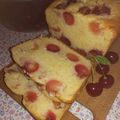 Bettina Bőgér Cooksnap-ja, amikor elkészítette a(z) Tejfölös-cseresznyés kevert süti receptet.