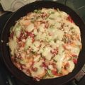 Cooksnap dari nike rydia untuk resep Pizza teflon hemat (no ulen, no timbangan)