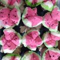 Cooksnap dari Uwie Sitinurlaila untuk resep Bolu kukus semangka no soda