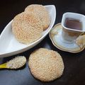 کوک اسنپ هیلدا بعد از امتحان کردن کلوچه کنجدی.