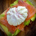 El cooksnap de Albert Aragon cuando hizo Tosta de aguacate y huevo.