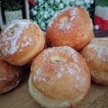 Cooksnap Norashikin Rahmat semasa beliau membuat Bebola donat.