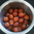 Susan का कुकस्नैप जब उन्होंने गुलाब जामुन(Gulabjamun Recipe in hindi) बनाया था।