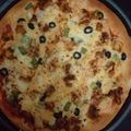  KK 's cooksnap of when they made Chicken tikka pizza.
