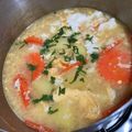 Cooksnap Kyraa Kirana semasa beliau membuat Sup Kentang & Telur.
