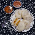 Harsha Solanki का कुकस्नैप जब उन्होंने स्टफ सूजी इडली (stuff suji idli recipe in Hindi) बनाया था।