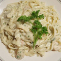 El cooksnap de Laura Cabrales Zuniga cuando hizo Pasta Alfredo con camarones .
