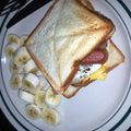 pamelarochelle's cooksnap of when they made Easy Breakfast Sandwich.