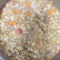 El cooksnap de Sabrina Gonzalez cuando hizo Guiso de fideos coditos con carne, chorizo y verduras.