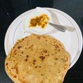 chaitali ghatak का कुकस्नैप जब उन्होंने आलू का पराठा (aloo ka paratha recipe in Hindi) बनाया था।