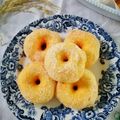 Cooksnap Nor Zeha Baba semasa beliau membuat Donat Labu Kuning Gebus Gebas Lembut Menggoda Kalbu 😍.