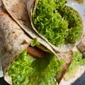 Cooksnap Sesimple Loralin semasa beliau membuat Fire egg wrap.