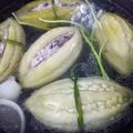 Cooksnap của Bòn Bon khi họ làm theo món Canh khổ qua nhồi thịt hầm, đậu rồng xào thịt heo, trứng đúc thịt và cốm