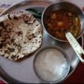 Nirali Dudhat का कुकस्नैप जब उन्होंने आलू टमाटर बड़ी की सब्जी (aloo tamatar ki sabji recipe in hindi) बनाया था।