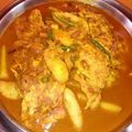 সুতপা দত্ত's cooksnap of when they made অমলেট কারি (Omelette Curry recipe in Bengali).