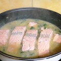 El cooksnap de Diana Rodriguez cuando hizo Salmón en salsa verde con guarnición de patatas y espárragos.