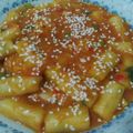 Cooksnap dari Tutik_bundaananhaydar untuk resep Tteokbokki *indonesian taste *no gochujang