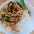 Cooksnap của Tracee Le khi họ làm theo món Thịt Heo Xào Lá Quế