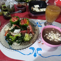 El cooksnap de Dany V J cuando hizo Pimientos luxury con ensalada y deep de chipotle.