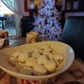 Cooksnap από voure στη συνταγή Κουραμπιέδες με φιστίκια Αιγίνης και άρωμα εσπεριδοειδών
