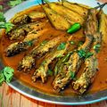 Rupa Pal's cooksnap of when they made বেগুন পটল দিয়ে ট্যাংরা মাছের ঝাল(Begun Patol Diye Tangra Machher jhal, Recipe in Bengali).