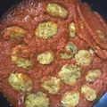 El cooksnap de victoria cuando hizo Albóndigas de pollo y berenjena con salsa de tomate.