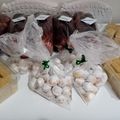 Cooksnap-ul lui Laura Maria atunci când a preparat Nuci umplute cu crema de nuca, biscuiți și cacao.