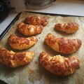 Enikő Kovács Cooksnap-ja, amikor elkészítette a(z) Joghurtos réteges vajas kifli receptet.