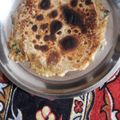 Latha shaw का कुकस्नैप जब उन्होंने आलू प्याज़ के परांठे (Aloo pyaz ke parathe recipe in Hindi) बनाया था।