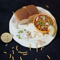 Rafiqua Shama's cooksnap of when they made मिसल पाव (Misal pav recipe in Hindi).