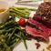 Cooksnap của Emily Luu khi họ làm theo món Steak kèm khoai tây nghiền sốt rượu vang đỏ