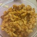 Cooksnap Miera Yusof semasa beliau membuat Macaroni Goreng.