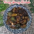 Cooksnap Nana Isya semasa beliau membuat Sambal Udang Dan Terung Goreng.