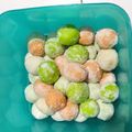 Cooksnap dari Rita Apriyani untuk resep Bola-bola susu warna warni