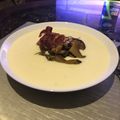 El cooksnap de Estefania G cuando hizo Crema de coliflor con níscalos y huevo poché.