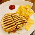 Sneha Patel's cooksnap of when they made વેજ ચીઝ ગ્રીલ ટોસ્ટ સેન્ડવીચ (Veg Cheese Grill Toast Sandwich Recipe In Gujarati).