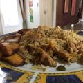 El cooksnap de Sarojri_20 cuando hizo Arroz con pollo y salchicha a la carmencita.
