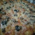 صورة من شهد رحمة من كوكباد 🇩🇿، شاركها بعد تجربة وصفة بيتزا بالفلفل الحار كي تع بيتزاريو 👍🍕