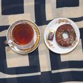 کوک اسنپ رومینا سرخوش بعد از امتحان کردن دونات🥯🥯🥯.