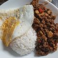 Cooksnap dari Suhaila Daud untuk resep Pad Krapao Nuea (Tumis Daging Sapi Kemangi)