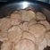 Gomti khurana का कुकस्नैप जब उन्होंने खस्ता मठरियां (Khasta mathriyan recipe in hindi) बनाया था।