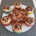 Anikó Vaniss Cooksnap-ja, amikor elkészítette a(z) Diós muffin meggyel receptet.