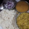 Anshu jain का कुकस्नैप जब उन्होंने तुवर दाल और चावल बनाया था।